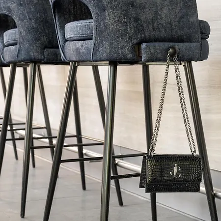 June Six West Отель Берлин