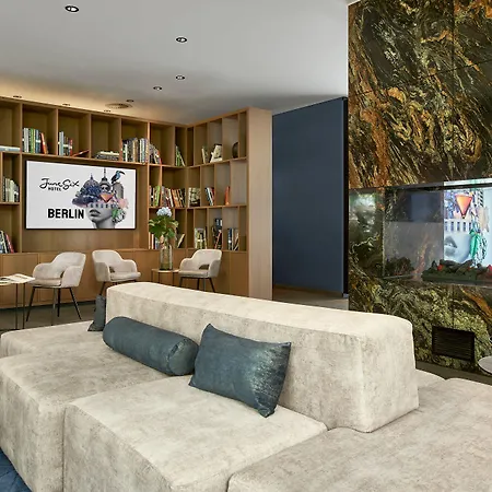 June Six West Hotel Berlin