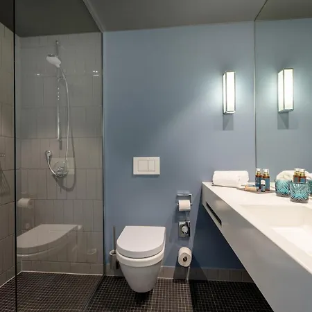 酒店 June Six West